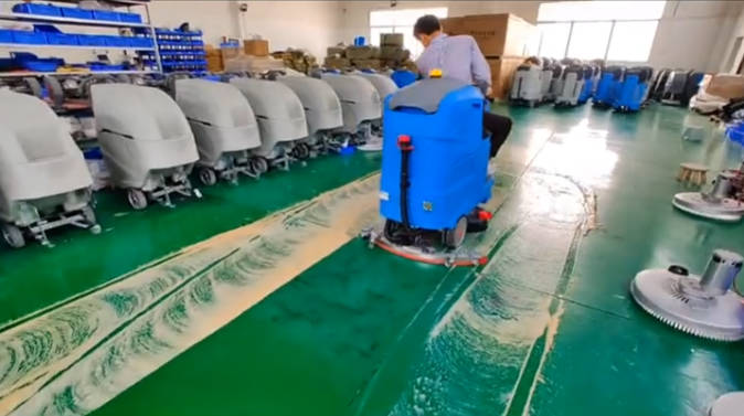 花莲2023年还在用人工的物业保洁不妨试试洗地机吧